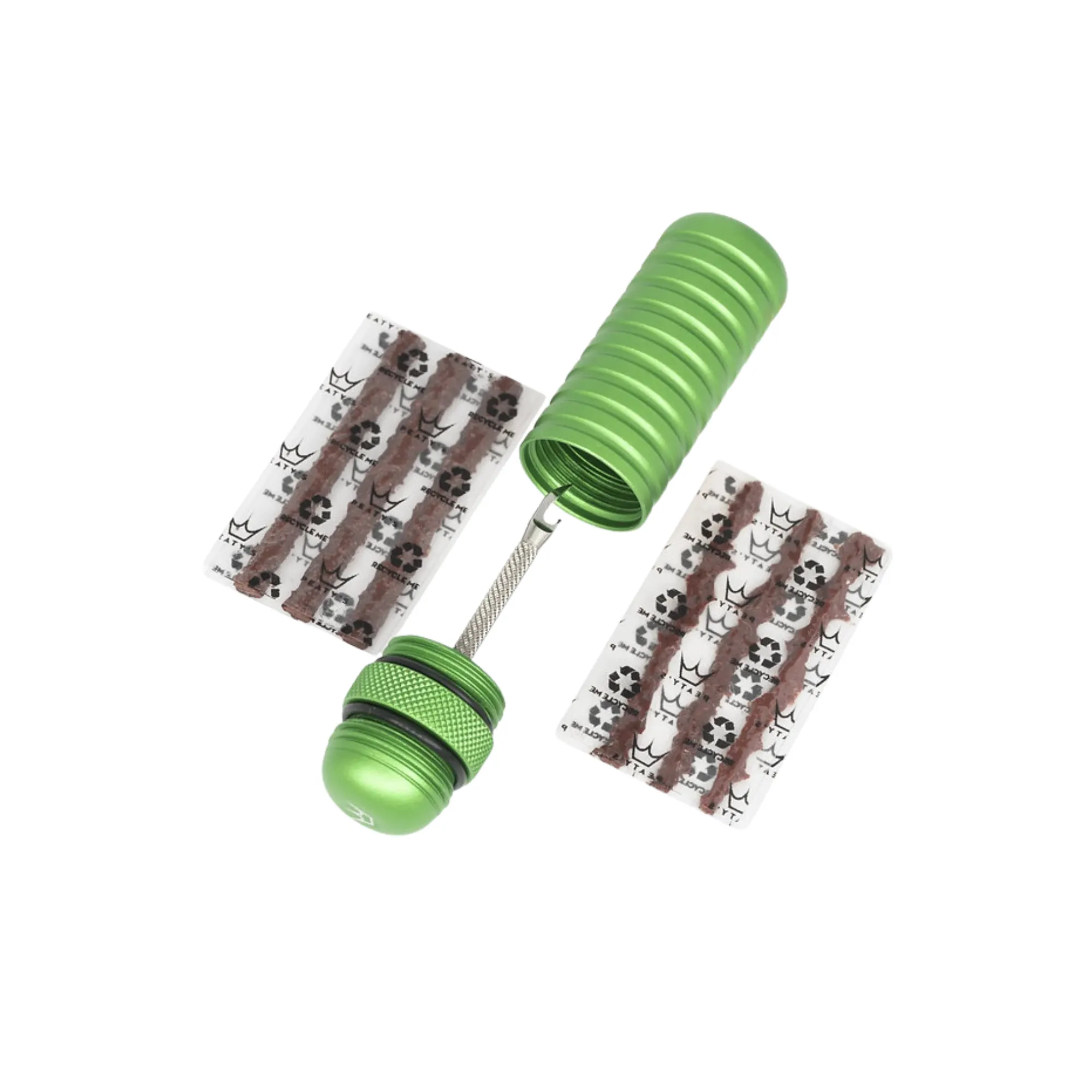 Set za popravilo tubeless pnevmatik Peaty’s Tubeless Puncture Repair Kit – praktična rešitev za hitro popravilo defektov. Na voljo pri sportR.si.